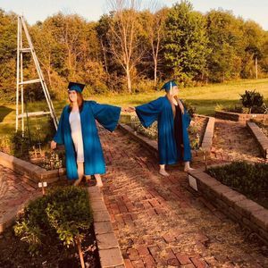 Meet your Posher, Leah